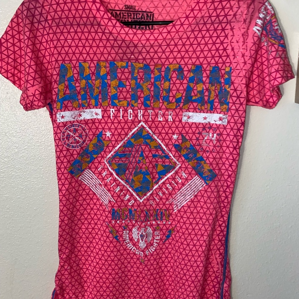 Size small American Fighter shirt